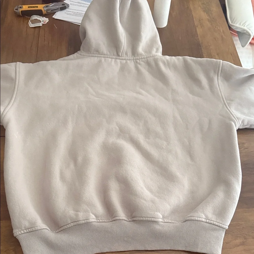 White fox Tan Hoodie - Picture 2 of 2